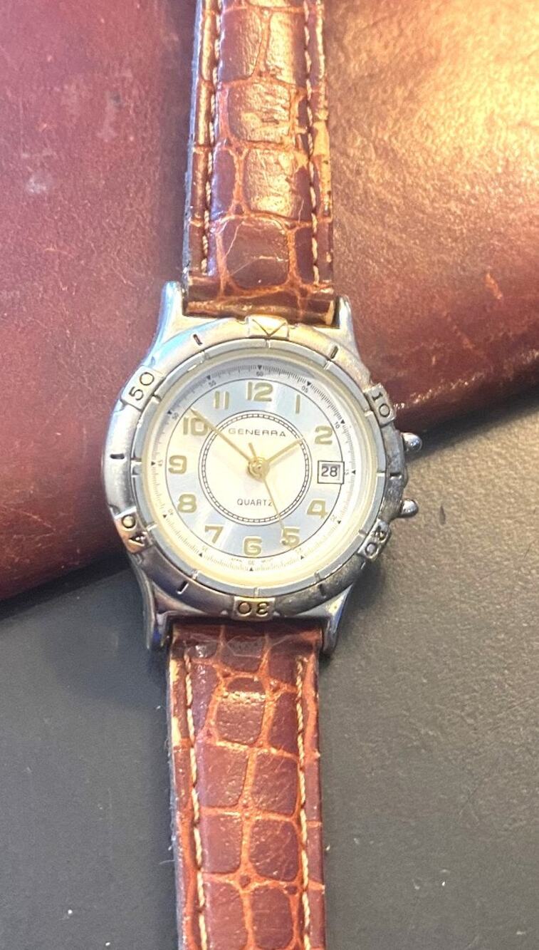 VTG Women's 23mm Silver Tone Generra Watch, Leather Band